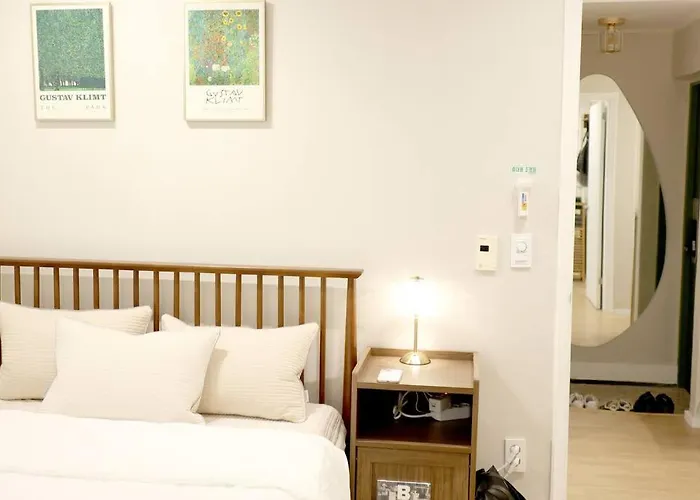 3 2bathrooms 3beds 3min Walk