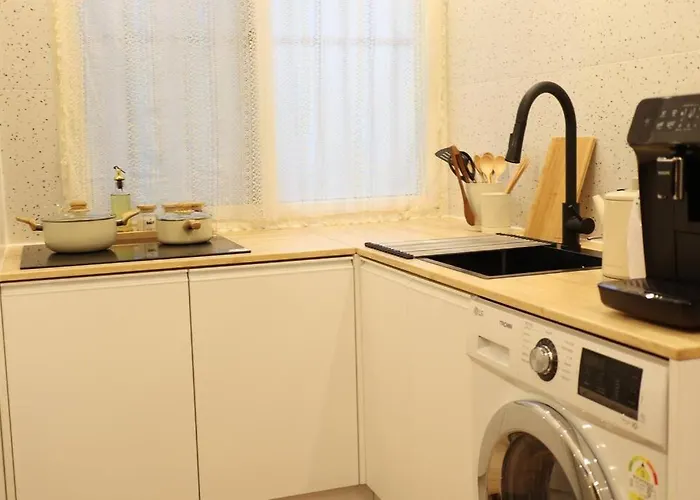 3 2bathrooms 3beds 3min Walk Apartamento